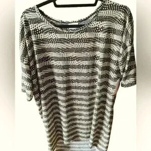 Lularoe Medium Tan& Black Irma tunic top . NWT geometric stripe. Classic colors.